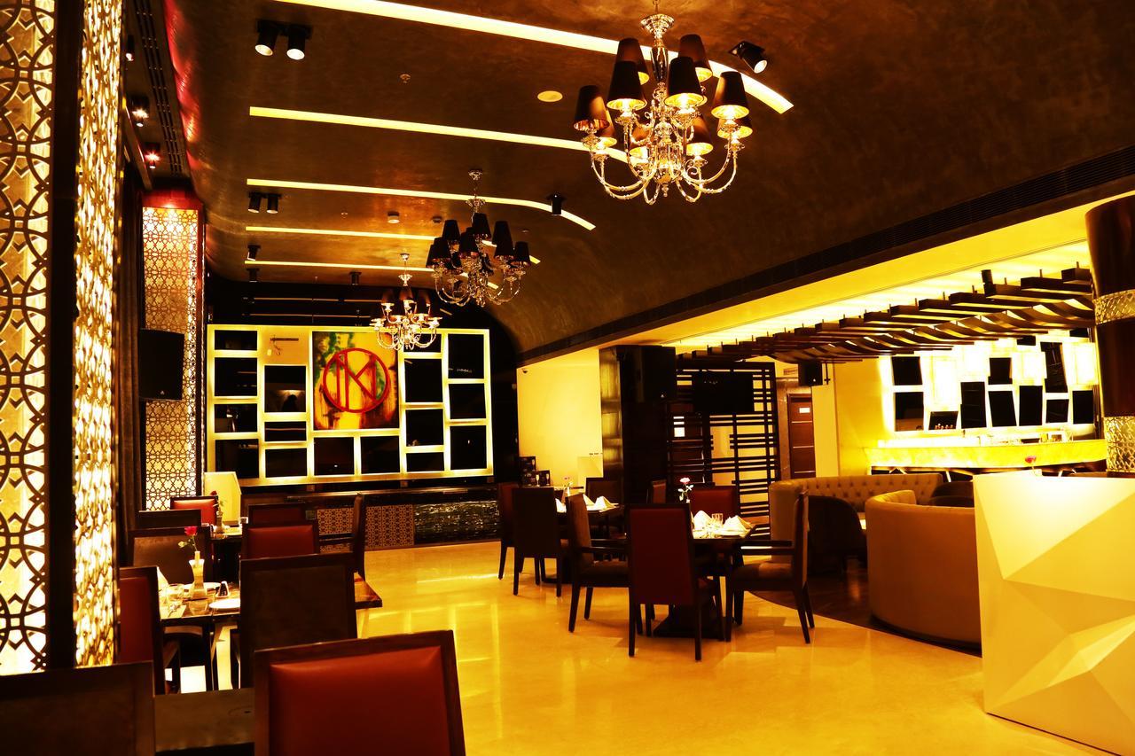 Inde Hotel Chattarpur Yeni Delhi Dış mekan fotoğraf