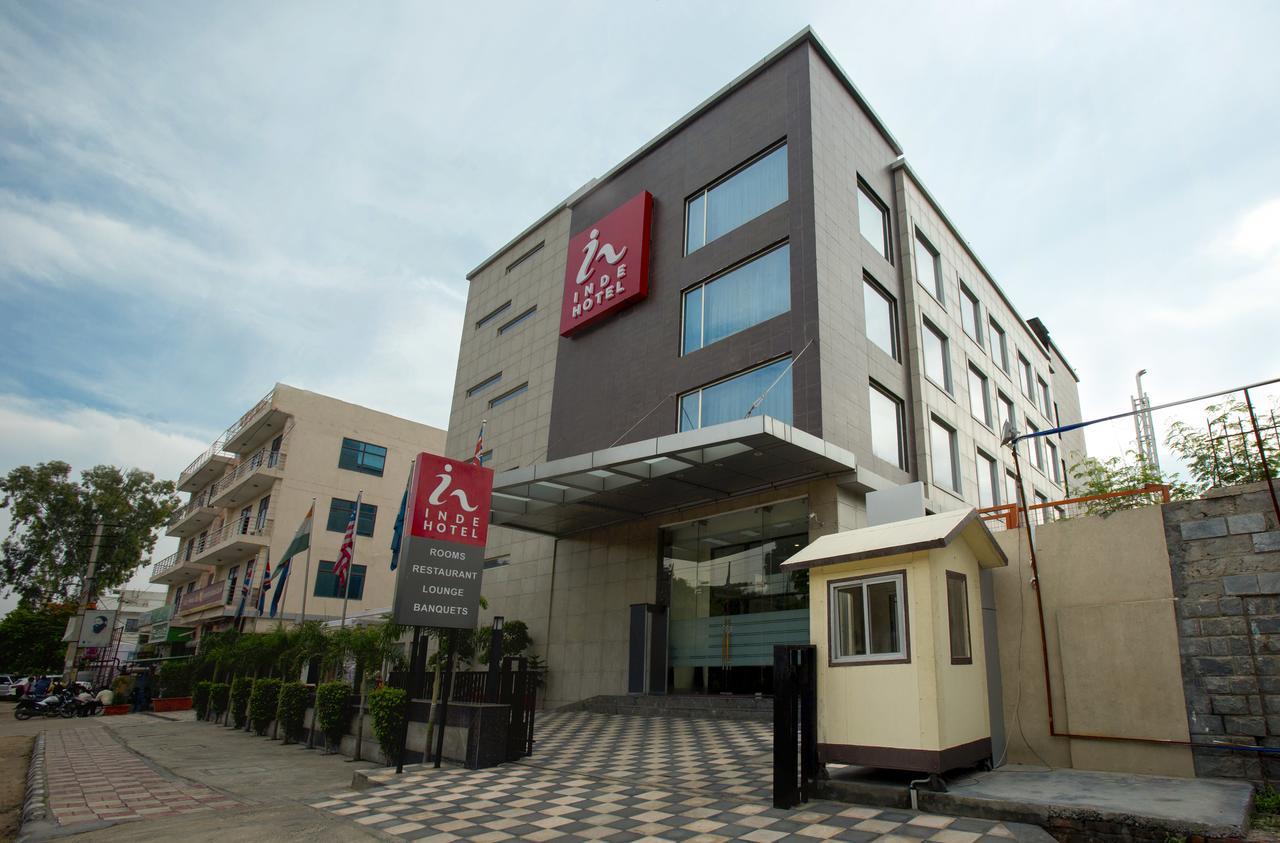 Inde Hotel Chattarpur Yeni Delhi Dış mekan fotoğraf