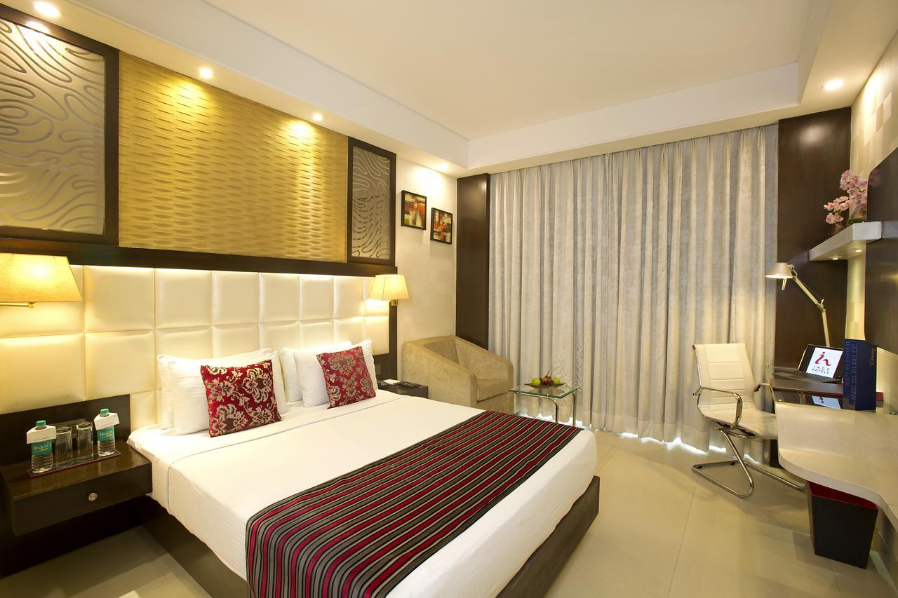 Inde Hotel Chattarpur Yeni Delhi Dış mekan fotoğraf
